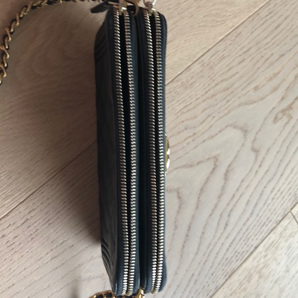 Chanel Boy Clutch on Chain - Picture 3 of 7